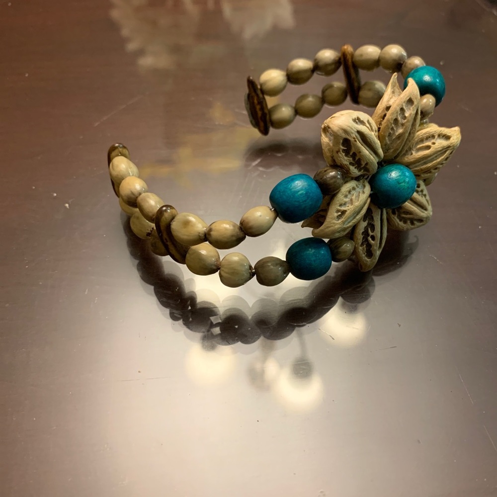 Handmade bracelet - Picture 2 of 4